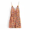 女性の夏のビンテージザ編みのドレスジャカードノースリーブスパゲッティストラップ女性甘いエレガントなミニドレス服210513