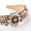 Mode Flanell Strass Inlaid Pearl Blume Stirnband Für Frauen Designer Edelstätte Haarschmuck