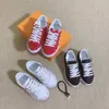 Chaussures pieds nus pour enfants avec coutures en cuir de haute qualité, embouts pour bébés garçons et filles, chaussures de sport pour enfants taille 24-35