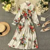 Elegant koreansk kläder svart blommig vintage klänning kvinnor femme robe vår och sommar båge midja slank chiffong kvinna 210514