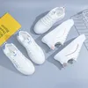 Classic Triple White Low-Top Damskie Buty do biegania Damskie Cień Praktyczne Sneakers Patchwork