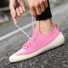 Scarpe da acqua estive a piedi nudi Aqua Rosse nuove donne da spiaggia a monte per uomo Sneakers nuoto all'aperto palestra calzature da pesca Y0717