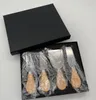 Schwarze EVA-Geschenkbox, Käsewerkzeug-Set, Schneidebrett aus Edelstahl
