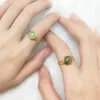 Anelli di cristallo di pietra naturale di guarigione di 10mm Piccoli ametiste regolabili aperte rotonde Lapis Quarzo rosa Anello da donna Gioielli da sposa per feste