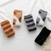 Automne hiver enfants dessin animé Animal chaussettes nouveau-né chaussons bas pour bébé garder mignon enfant en bas âge chaud corail polaire plancher Stock