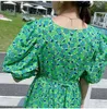 韓国の緑の花正方形の襟のパフの袖シックなドレスレディースvestidos夏のエレガントなカジュアルな休暇のドレス女性210519