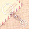 20pcs Fashion Keychain 19x17mm dog bear paw Pendants DIY Men Jewelry Car Key Chain Ring Holder Souvenir For Gift