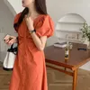 Korejpaa Kobiety Sukienka Korea Chic Lato Retro Pleat Design Orange Single-Breasted Collar Bubble Rękaw Długie Vestido 210526