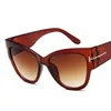Mode Merk Designer Cat Eye Women Sunglasses Vrouwelijke Gradiënt Punten Zonnebril Grote Oculos Feminino de Sol UV400