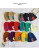 Gorros de punto a la moda para mantener el calor, gorros de invierno con bordado de letras C para mujer, gorros para exterior, gorros informales para niñas, nuevo