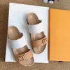 BOM DIA FLAT MULE 1A3R5M Coole, mühelos stilvolle Slides, 2 Riemen mit angepassten goldenen Schnallen, Damen-Sommerpantoffeln