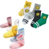 10 pièces / lot 5 paire modèle de voiture beau coffre-fort confort skarpetki nouveau-né chaussette enfants garçon garçon coton doux nouveau bébé chaussettes fille maiaoyoutong 59 y2