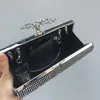 Vrouwen Bruiloft Handtassen Bridal Crystal Clutch Strass Avondtassen Party Purse Flower Bag313h