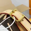 2021 المصممين الفاخرة نصف القمر سرج المرأة حقائب الكتف حقيبة محفظة حقيبة حمل حقيبة crossbody المحافظ محافظ حقائب اليد حقائب الظهر السيدات makeupmultifunctional