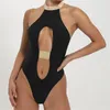 Swimwear damski Sexy Cut Out One Piece Błyszczący Pas Czarny Biały Body 2021 Maillot de Bain Femme Une