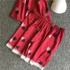 Mulheres Sexy Lace Pijamas Conjuntos Satin Silk Spaghetti Strap Shorts Feminino Verão Flor Impressão Pijama Nightsuits com almofadas de peito Q0706