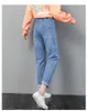 5xl المرأة جينز الخريف نمط الكورية مرونة الخصر حجم كبير مطرز السراويل الحريم عالية فضفاض 210809