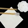 Womens Designer Necklace Pearl Lady Necklaces Women Diamonds Letter Simple Luxury Elegant Golden Chain Fashion Jariser
