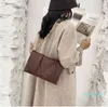 2021 حقيبة جديدة جلدية المرأة الكورية الأزياء رسول واحد الكتف تصميم المتخصصة أضعاف سلسلة الإبط