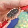 Orologi da polso 2022 Vendi orologi di lusso con cielo stellato per donna Orologio alla moda in oro rosa Orologio analogico al quarzo da donna in pelle