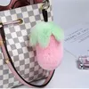 Kvinnor Keyring Real Rex Kanin Fur Keychain Pompom Ball Liten Aubergine Fluffy Handbag Bil Hängande Metallring