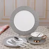 Pratos Placas Bone China Placa De Cerâmica Conjunto Faca De Faca De Forquilha Colher Jantar Dinnerware Europeia Cozinha Porcelana Talheres de Porcelana 8 Pc