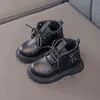 Bottes de garçons en cuir chaussures pour enfants pour enfants filles chaussons bébé bottes en bas âge semelle souple antidérapante respirante garçon chaussures de course 211108