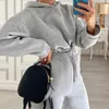 2 Stück Sets Fleece Frauen Trainingsanzug Anzüge Mit Kapuze Kordelzug Weibliche Kurze Sweatshirts Set 2021 Frühling Sport Damen Hosen Anzug Y0625