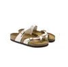 Sandálias Plus Size Moda de Verão para Mulheres Clipe de Tee Sapatos Feminina Flats Flip-Flops Fivela Strap Slide Shoe Shoe