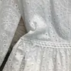 Été col rond lâche poupée robe en dentelle blanche femmes broderie creux élégant Vestidos F080 210527