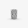 100% 925 Sterling Silver Flower Pattern Clip Charm Fit Original Europeisk Armband Mode Kvinnor Bröllop Förlovning Smycken Tillbehör