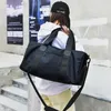 Siyah spor çantası erkekler spor fitness spor eğitim kadınları açık seyahat çanta yoga omuz kese çantaları