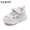 Ulknn кроссовки для мальчиков 2021 весенняя новая детская мода спортивная обувь сетка нескользящая резина повседневная обувь девушки дышащий G1025