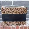 Hårig Leopard Evenskväska PU FAUX Läderhandtag Kort päls Middag Koppling Cheetah Makeup Väskor med PU Wristlet Band Dom970