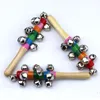 Sonagli Jingle Bells Bastone di legno Arcobaleno Stretta di mano Suono Campana Festa Sonaglio Giocattolo educativo per bambini 18cm WLL779