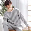 Automne manches longues Pijama Stripe Pyjamas Ensemble pour Homme Plus Taille Vêtements de sommeil Casual Night Chêne Sleep Hommes Pajamas Costume 210812