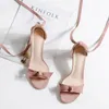 夏のサンダル女性の靴レディースガールズブランドデザインスクエアハイヒールの群れセクシーなエレガントなウェディングパンプスシューズ210520
