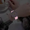 Watch de mode de mode décontractée montres en quartz avec une sangle de silicone lumineuse pour les femmes Girls Gift Ladies Wrists5938470