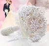 100% el yapımı zarif inciler patchwork lüks düğün çiçek gelin gelin buketleri için el dekorasyon dekoratif çelenkler