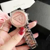 Märke Watches Women Girl Diamond Crystal Triangle Question Mark Style Metal Steel Band Quartz Wrist Watch GS 46