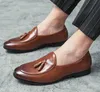 Handgemaakte luxurys jurk schoenen echt patent lederen patchwork mannen bruiloft zwarte casual schoen heren banket loafers