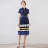 Högkvalitativ Sommar Kvinnor Lace Dress Fashion Slå ner Krage Patchwork Striped Kvinna Hollow Out 210531