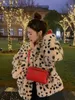 Giacca in peluche da donna invernale corta versione coreana di pelliccia sintetica in lana di agnello sciolta con stampa leopardata cappotto in pelliccia da donna invernale 211018