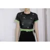 Wzburzyć Mesh Crop Top Kobiety Lato Krótki Rękaw T Shirt Green Tight Fake 2 Kee Tee Koreański Trendy 210427