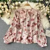 Весна французская ретро сладкая цветочная блузка женский V-образным вырезом слоеного рукава грибка украшения Blusa Age-Remote модная рубашка C377 210506