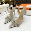 Bow Fairy Silk High Heeled Sandals Stovepipe Artifact Sexig Fashion Urban Style Arbetsplats Essential Kan matchas med 35-42 Heel Height 9.5