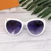 Occhiali da sole 2021 Luxury Ins Cat Eye Punk Women Vintage Pilot Beach Occhiali da sole Uomo Oculos Feminino Lentes Gafas De Sol UV400