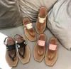 Klasyczne Damskie Sandały Damskie Wysokiej Jakości Skórzane Kapcie Plażowe Panie Designer Buty Kobiet Flip Flops Sandal Brand Pantofl C90897