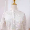 Lente en herfst jurk vrouw witte kant holle elegante mode dame vestidos riem knop vrouwelijke luxe kleding 210603