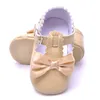 Erste Walkers Baby Girl Schuhe Geborenes Kleinkind Prinzessin weicher Pu Leder Schmetterlingsknoten Anti-Slip einfach auf Off Prewalker Crib